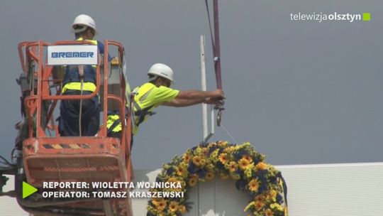 Olsztynek świętuje zwieszenie wiechy na Zalando