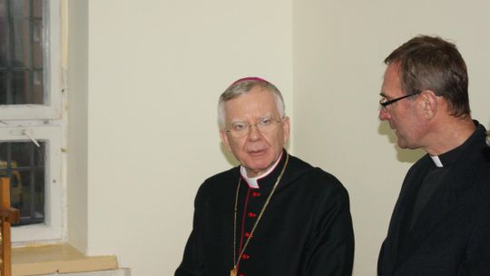 Opłacalność małżeństw. Arcybiskup Marek Jędraszewski o „pladze związków nieformalnych”