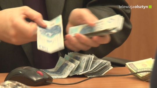 Oszuści wyłudzili kredyty na kilkadziesiąt tysięcy złotych