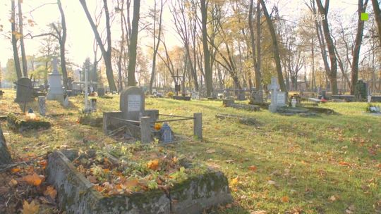 Owocna kwesta na ratowanie cmentarzy