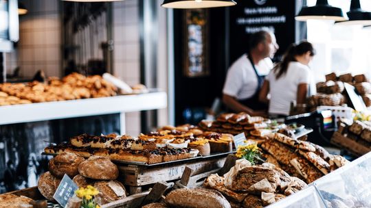 Piekarze alarmują: cena za bochenek chleba może dojść do 10 złotych [ARTYKUŁ]