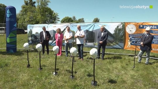 Pierwsza łopata została wbita. Olsztynek będzie miał halę sportową
