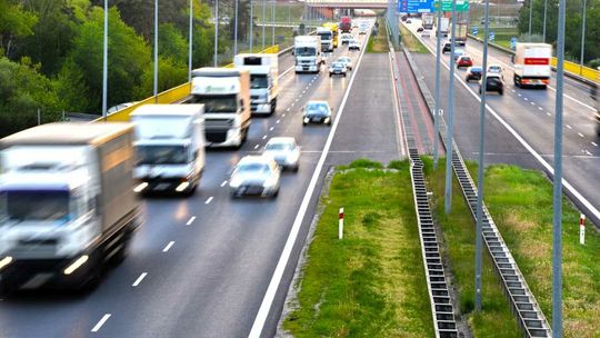 Podwyżki opłat na strategicznej autostradzie. Drogowcy mówią, że tak tego nie zostawią [ARTYKUŁ]