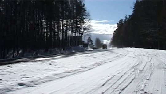 Pogoda utrudnia zycie kierowcom (27.02.2012)