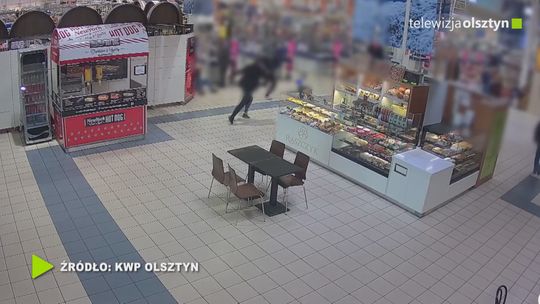 Policjanci szukają świadków kradzieży rozbójniczej