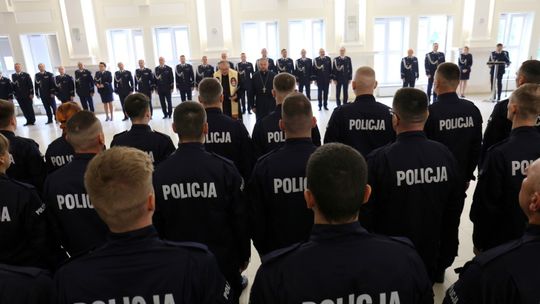 Policjant bez testu fizycznego i wiedzy. Tak łatają dziury kadrowe