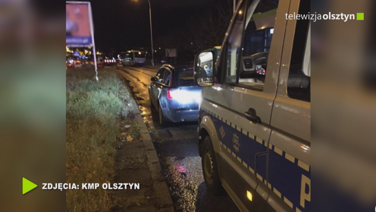 Potrącona 8-letnia dziewczynka i młoda kobieta 