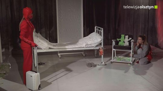 Premiera spektaklu „Kret/Mara”