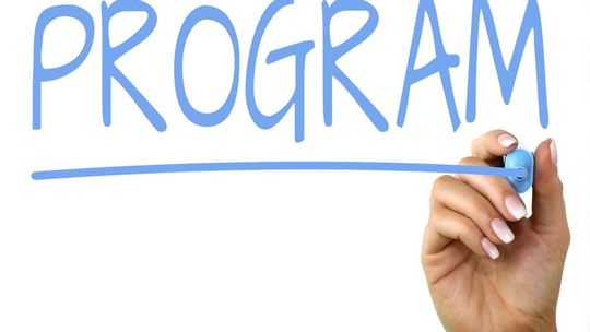 Program PIT 2018/2019 – pobrać na komputer czy wypełnić online?