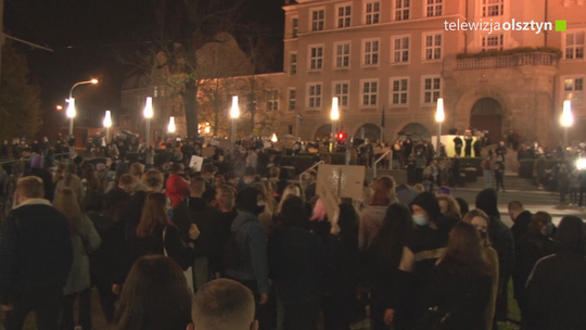 „Rewolucja jest kobietą”
