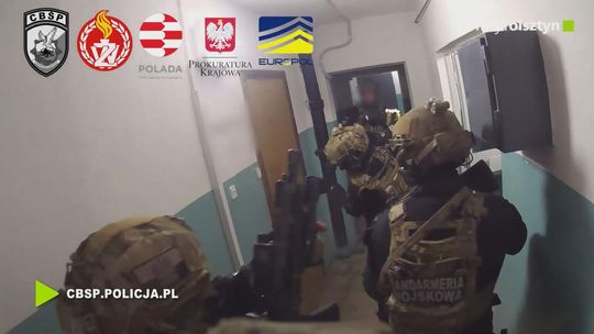 Rozbita grupa przestępcza zajmująca się nielegalną produkcją i handlem sterydami