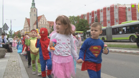 Rządy przejęły dzieci