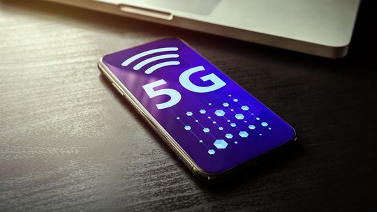 Sieć 3G odchodzi do lamusa. Sprawdź, czy musisz wymienić telefon [ARTYKUŁ]