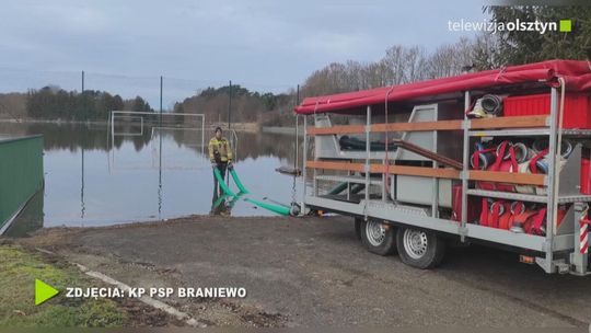Strażacy interweniują przy podtopieniach