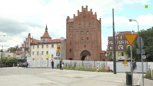 Trwają prace przed Wysoką Bramą