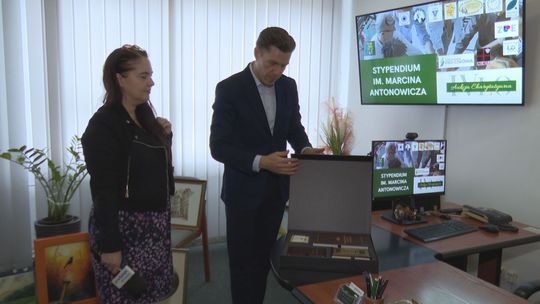 Twórczość, która pomaga – charytatywna aukcja w Olsztynie