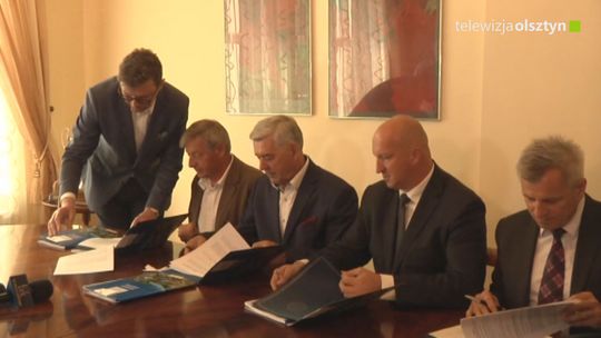 Uniwersytet Warmińsko-Mazurski podpisał umowy z lokalnymi przedsiębiorcami, dotyczące kształcenia dualnego