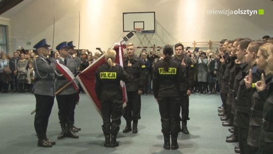 Uroczyste ślubowanie nowych funkcjonariuszy policji.