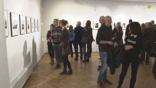 Wernisaż wystaw Zdzisława Beksińskiego i Stanisława Baja.