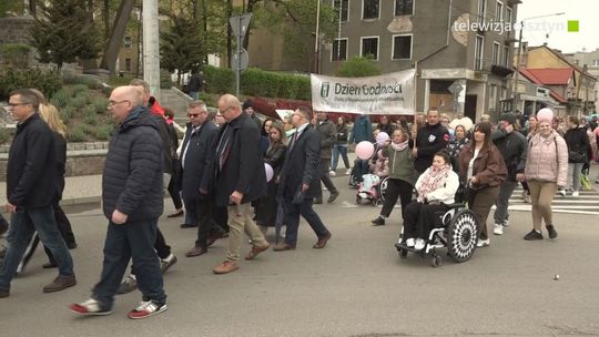 Wesoły korowód przemaszerował ulicami Biskupca