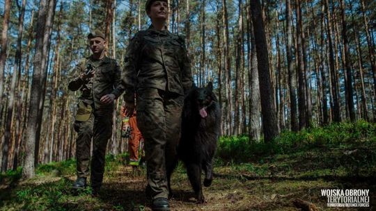 Wojska ochotnicze przyjmują nie tylko ludzi. Ares był pierwszy [ARTYKUŁ]