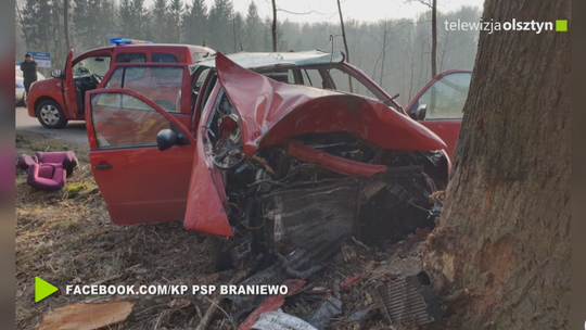 Wypadek na drodze. Kierował strażak