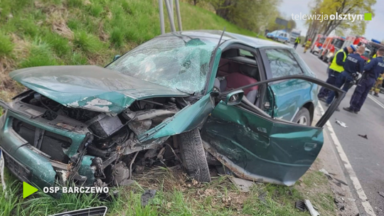 Wypadek z udziałem dwóch samochodów osobowych