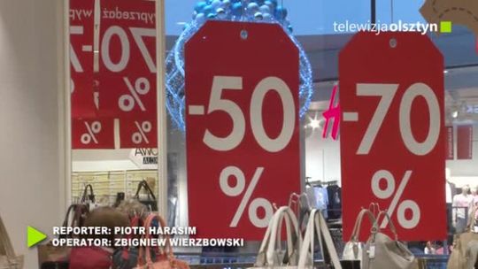Wyprzedaże przyciągają klientów
