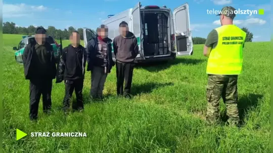 Zatrzymano kuriera i 16 nielegalnych migrantów przy granicy z Litwą