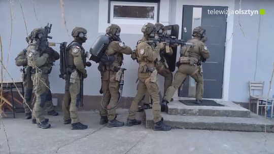 Zorganizowana grupa handlująca narkotykami rozbita