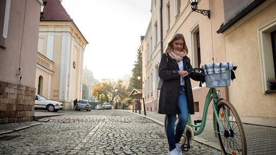 Zwiedzaj świat w wyjątkowej formie! Wybieramy najlepszy rower do turystyki