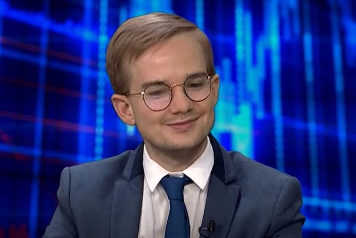 2,9 tys. zł pensji to już klasa średnia. Burza po słowach wiceministra