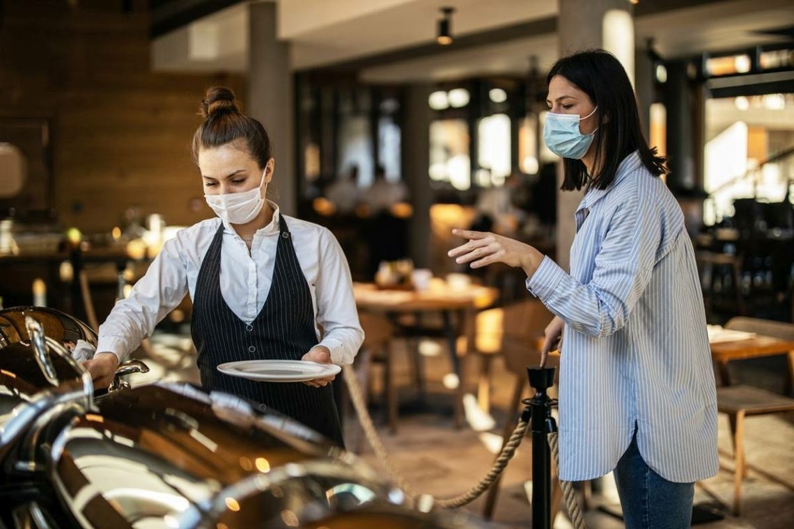 Otwierali restauracje w czasie lockdownu. Teraz świętują Otwierali restauracje w czasie lockdownu. Teraz świętują