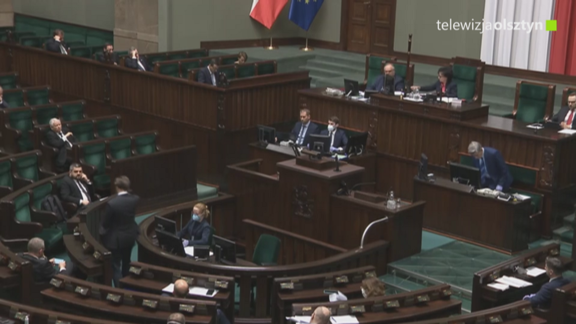 Sejm odrzucił uchwałę Senatu w sprawie ustawy o wyborach korespondencyjnych. Sejm odrzucił uchwałę Senatu w sprawie ustawy o wyborach korespondencyjnych.